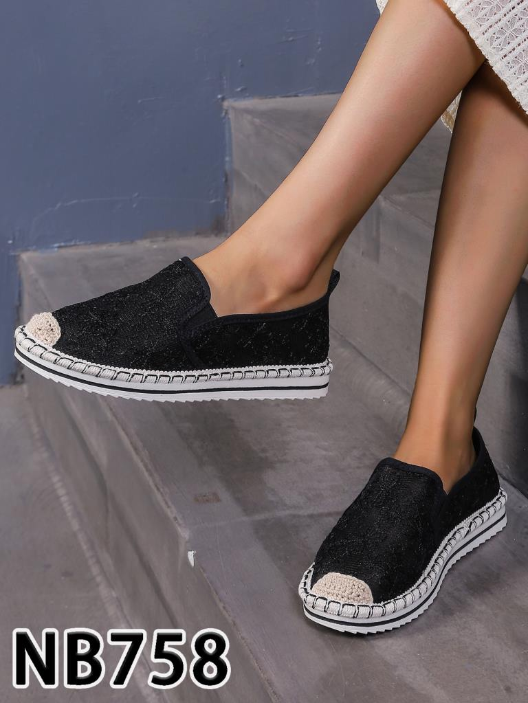 Balerinki / Espadryle damskie Roz 36-41 / 12 par 1